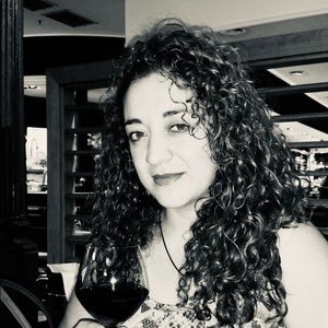 Meet your Posher, Daniela